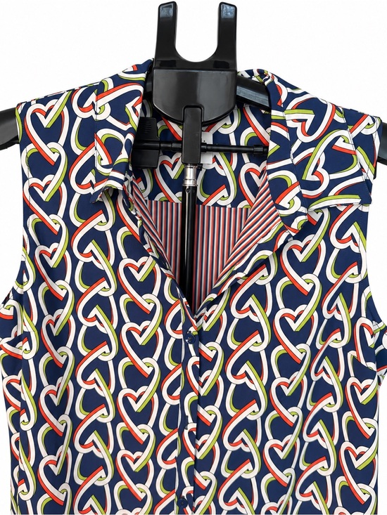 CAbi Dresses & Skirts - Cabi Size L Navy Multicolor Heart Print Sleeveless Button Front dress